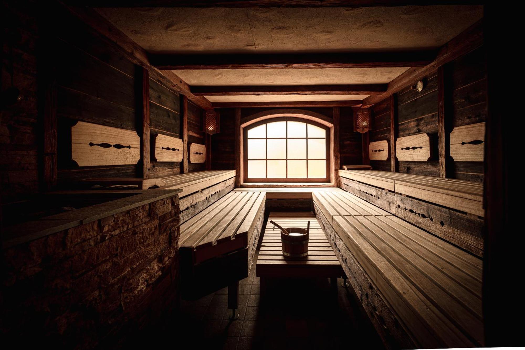 Hotel Berghof นอยชติฟ อิม ชตูไปทัล ภายนอก รูปภาพ